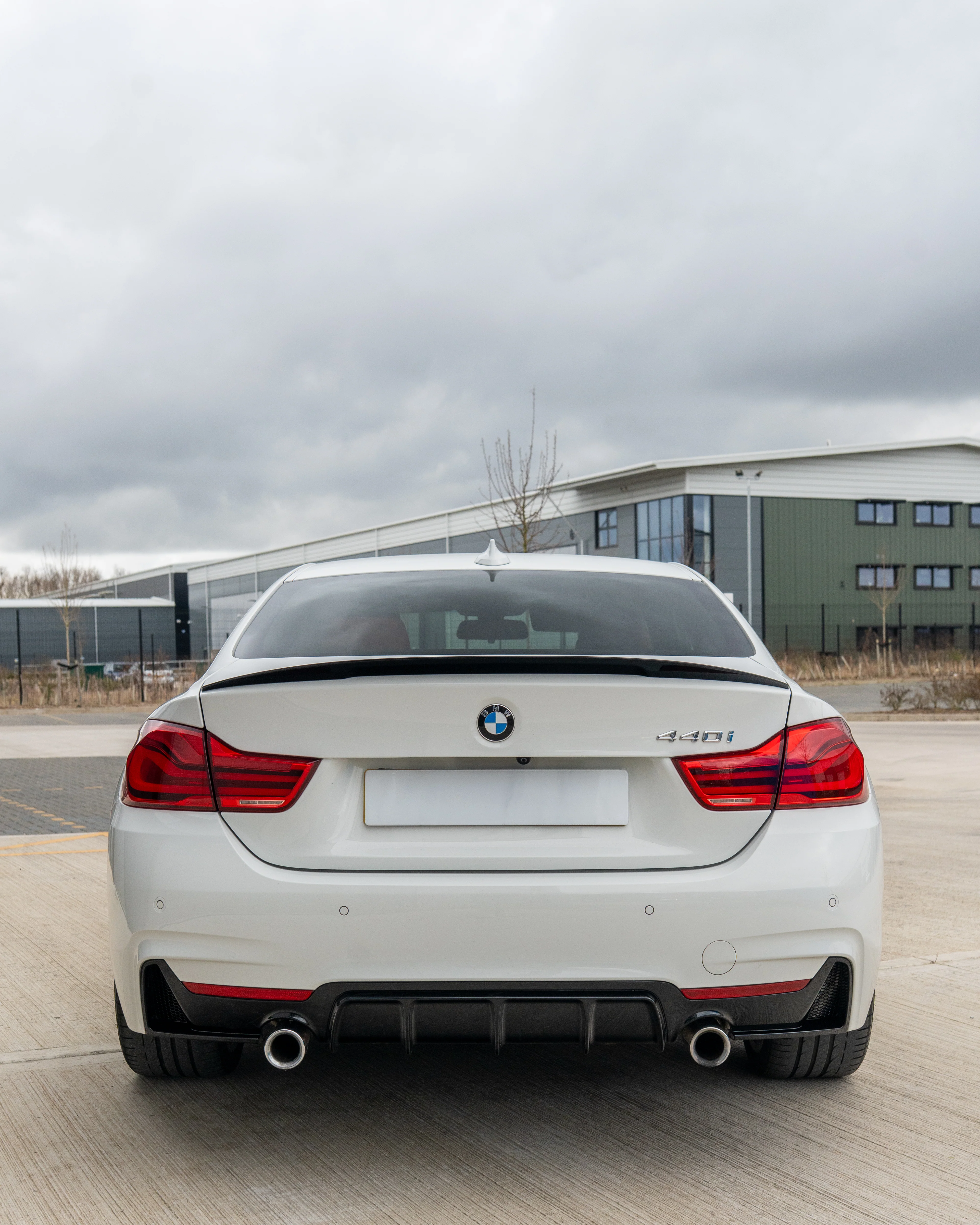 BMW 4 SERIES F32 GLOSS BLACK SPOILER - V1 - Image 3