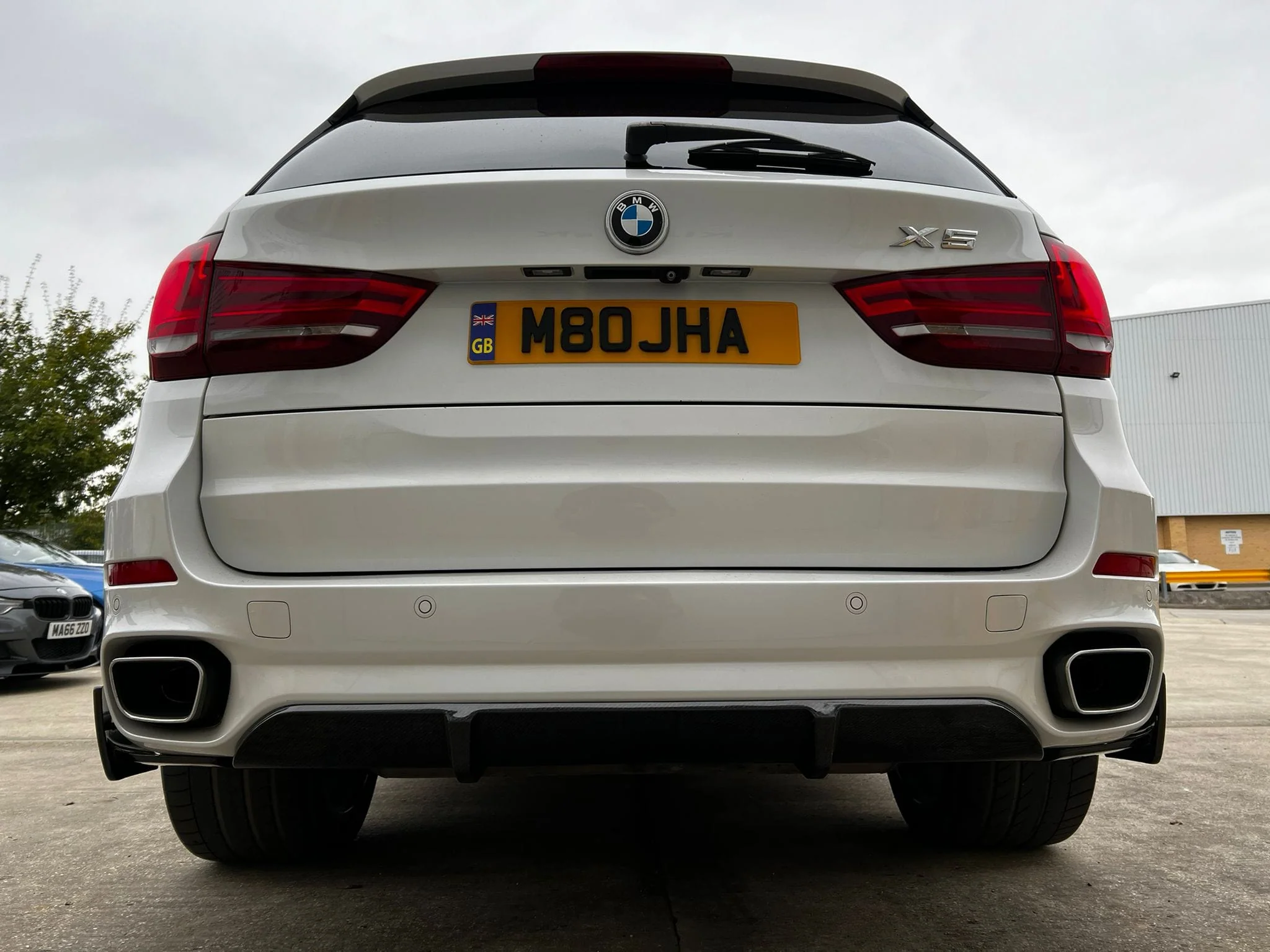 BMW F15 X5 2013-2018 PRE-LCI CARBON FIBRE DIFFUSER - Image 3