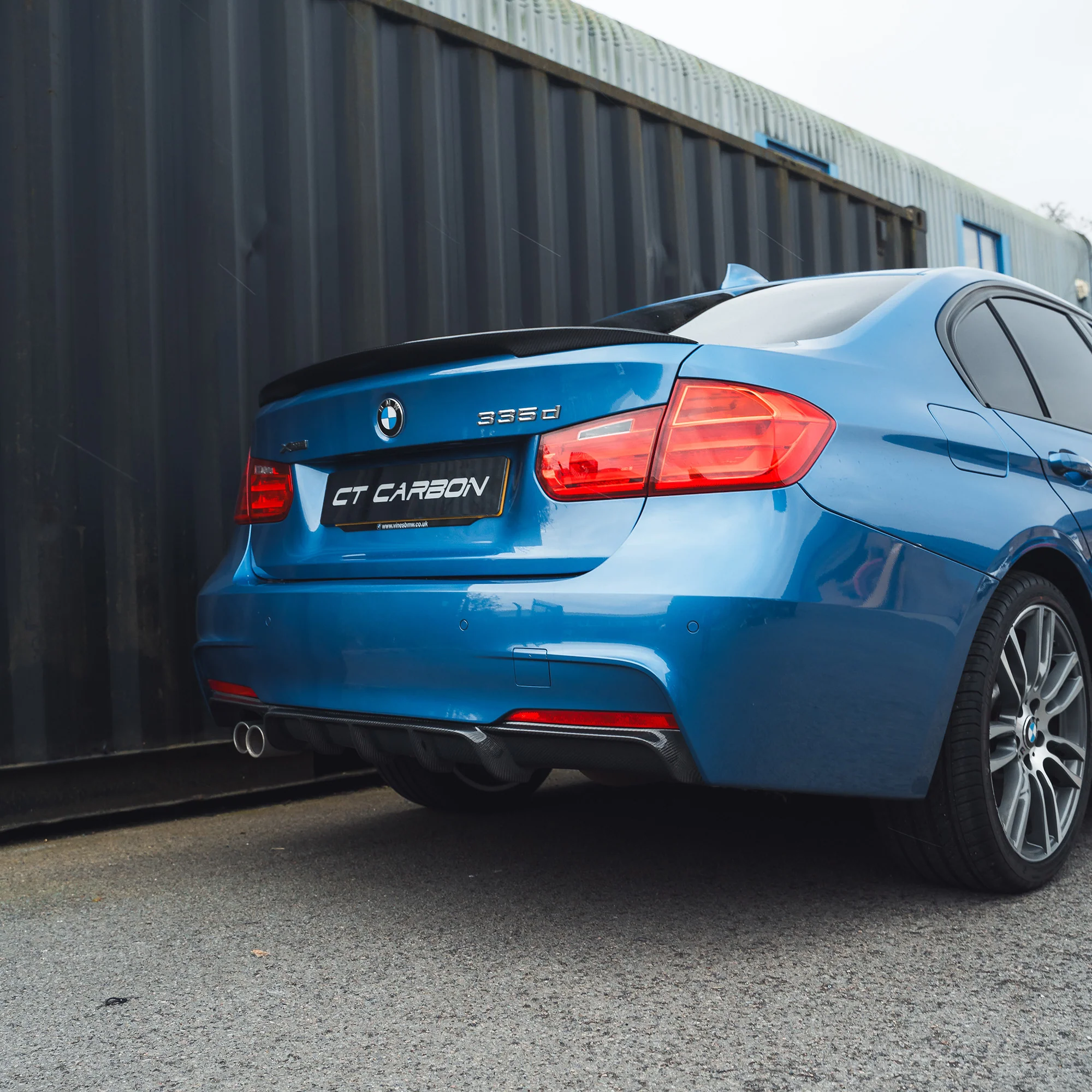 BMW F30 3 SERIES SALOON FULL CARBON FIBRE KIT V1 - Image 24