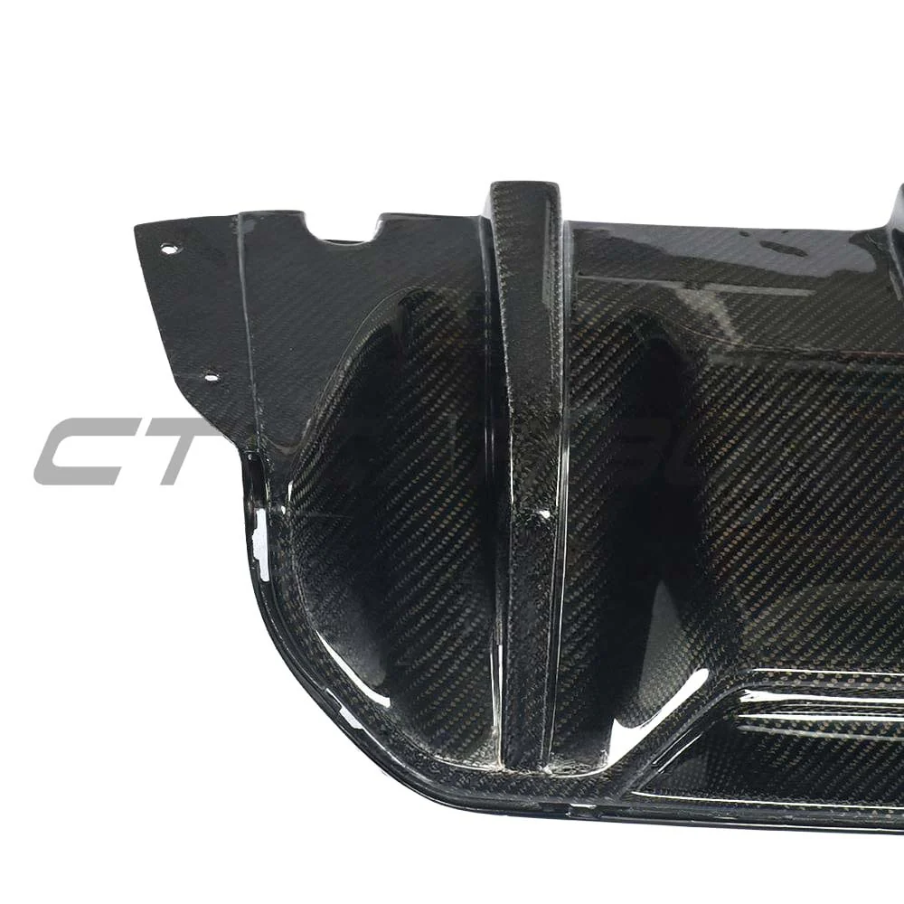 BMW F90 M5 SALOON FULL CARBON FIBRE KIT - V2 - Image 15