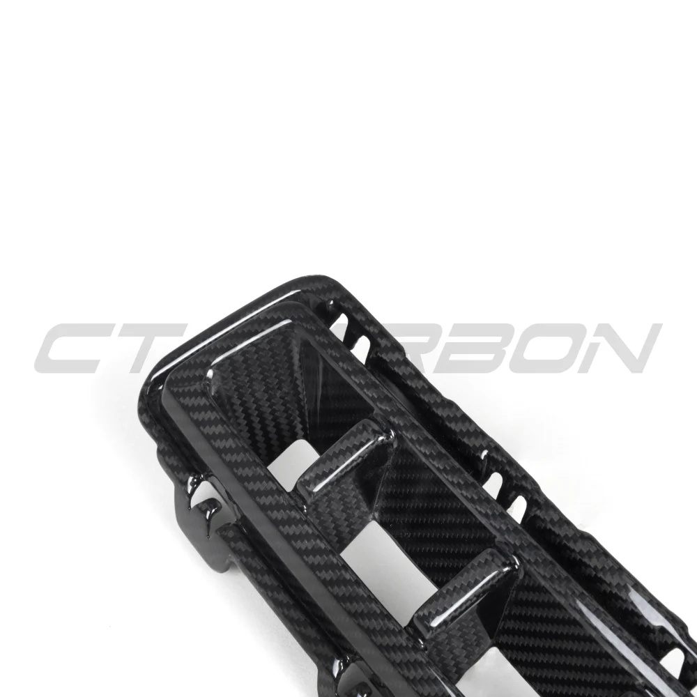 BMW G05 X5 LCI 2023+ CARBON FIBRE FRONT BUMPER CORNERS - Image 7