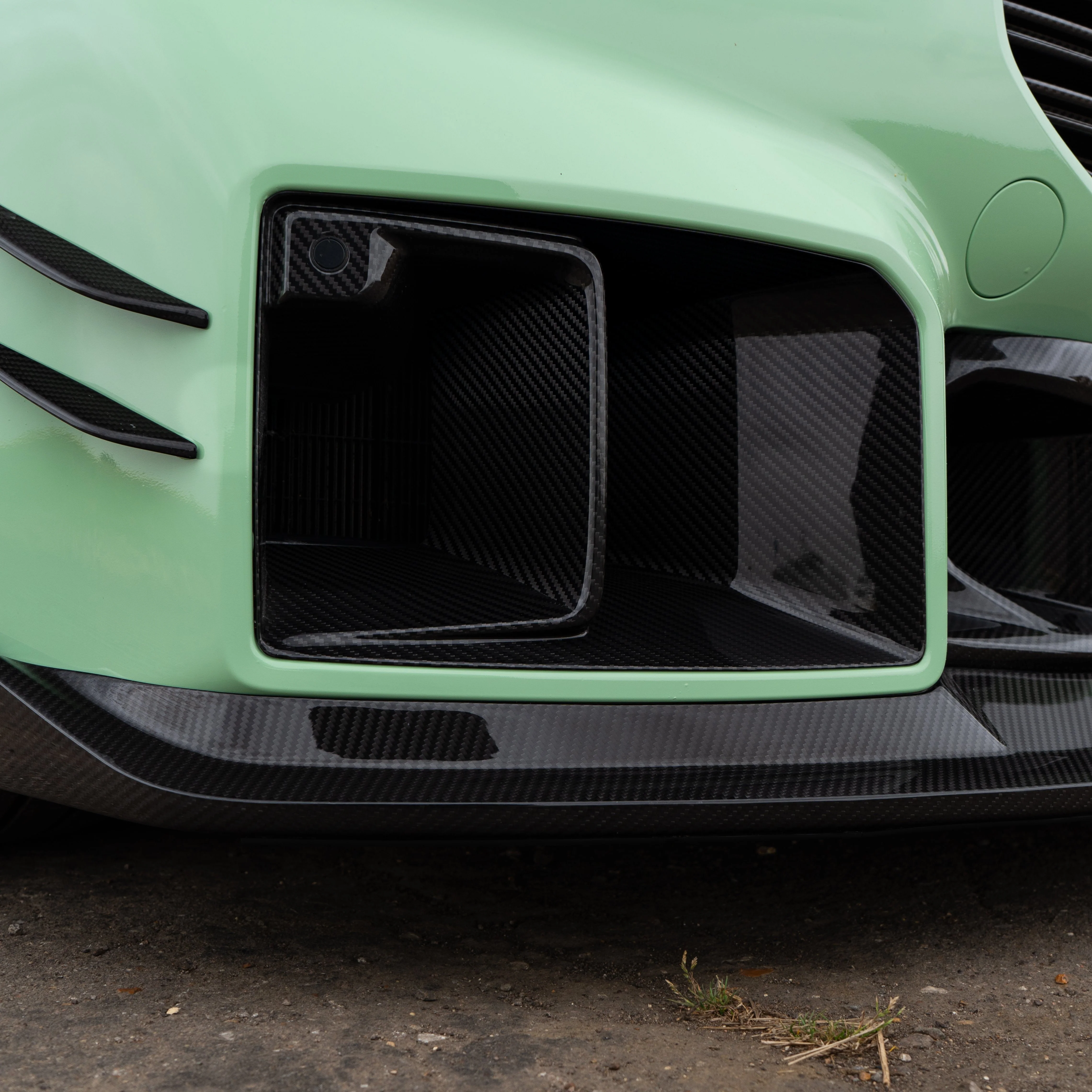 BMW G87 M2 CARBON FIBRE DUCTS - V2 - CT DESIGN - Image 13