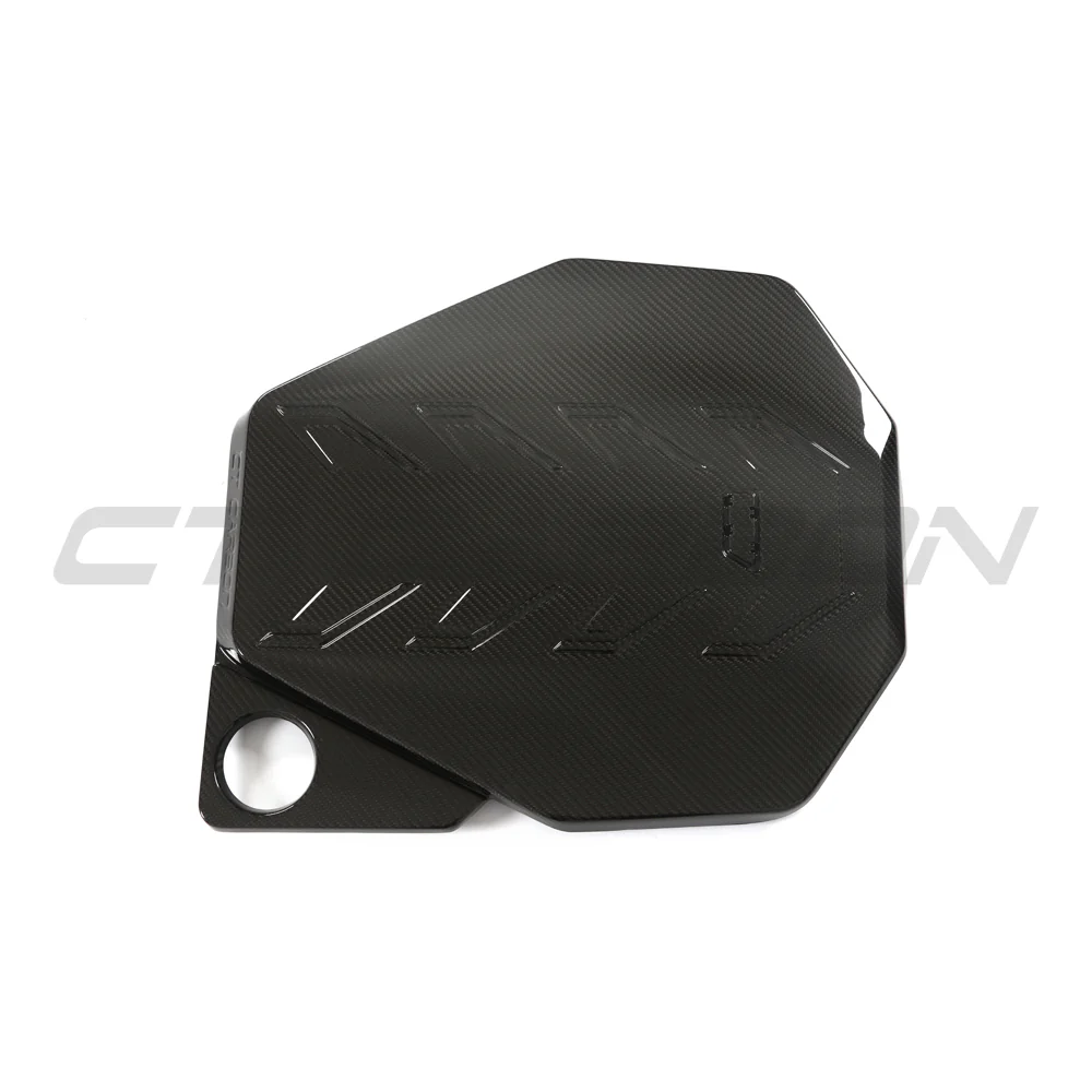 BMW G90 M5 & G99 M5 TOURING 2024+ CARBON FIBRE ENGINE COVER - CT DESIGN - Image 5