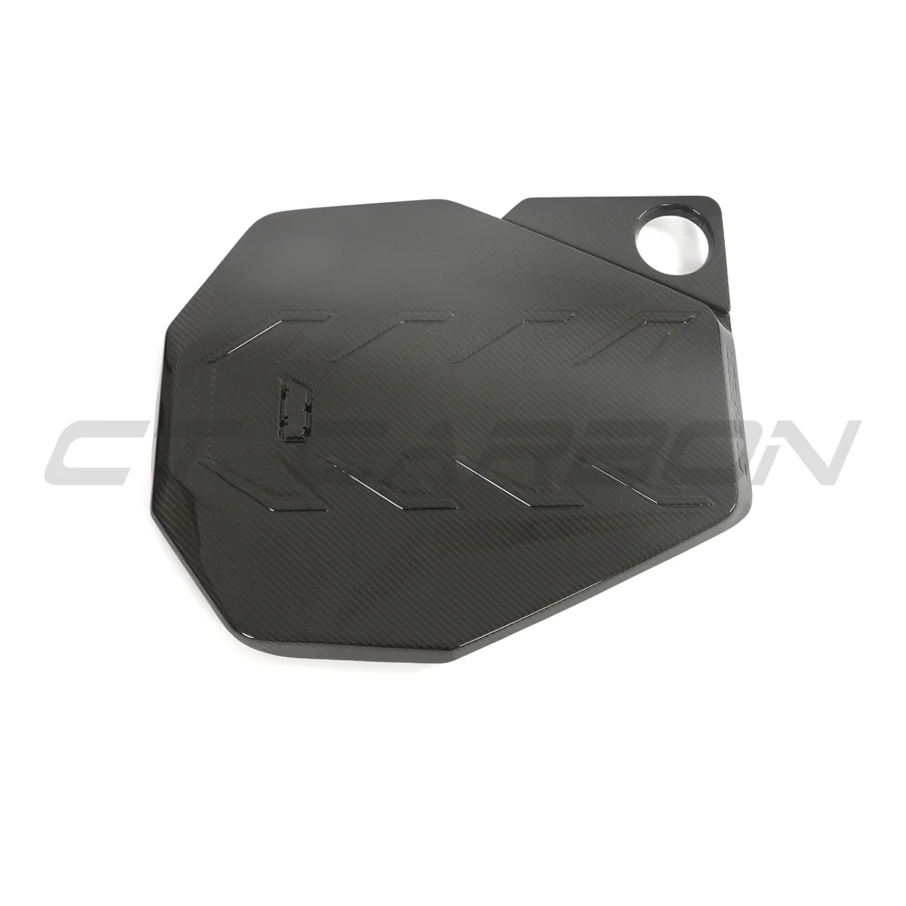 BMW G90 M5 & G99 M5 TOURING 2024+ CARBON FIBRE ENGINE COVER - CT DESIGN - Image 6