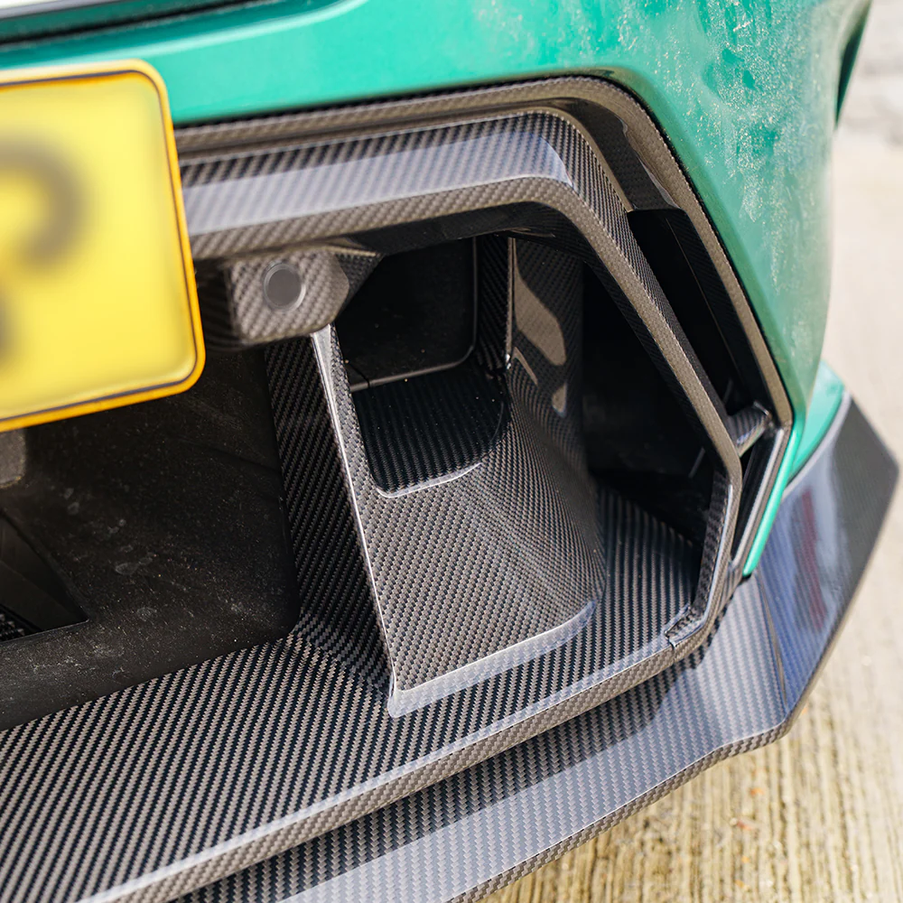 BMW G90 M5 & G99 M5 TOURING 2024+ CARBON FIBRE FRONT BUMPER MIDDLE BUMPER TRIM - Image 5