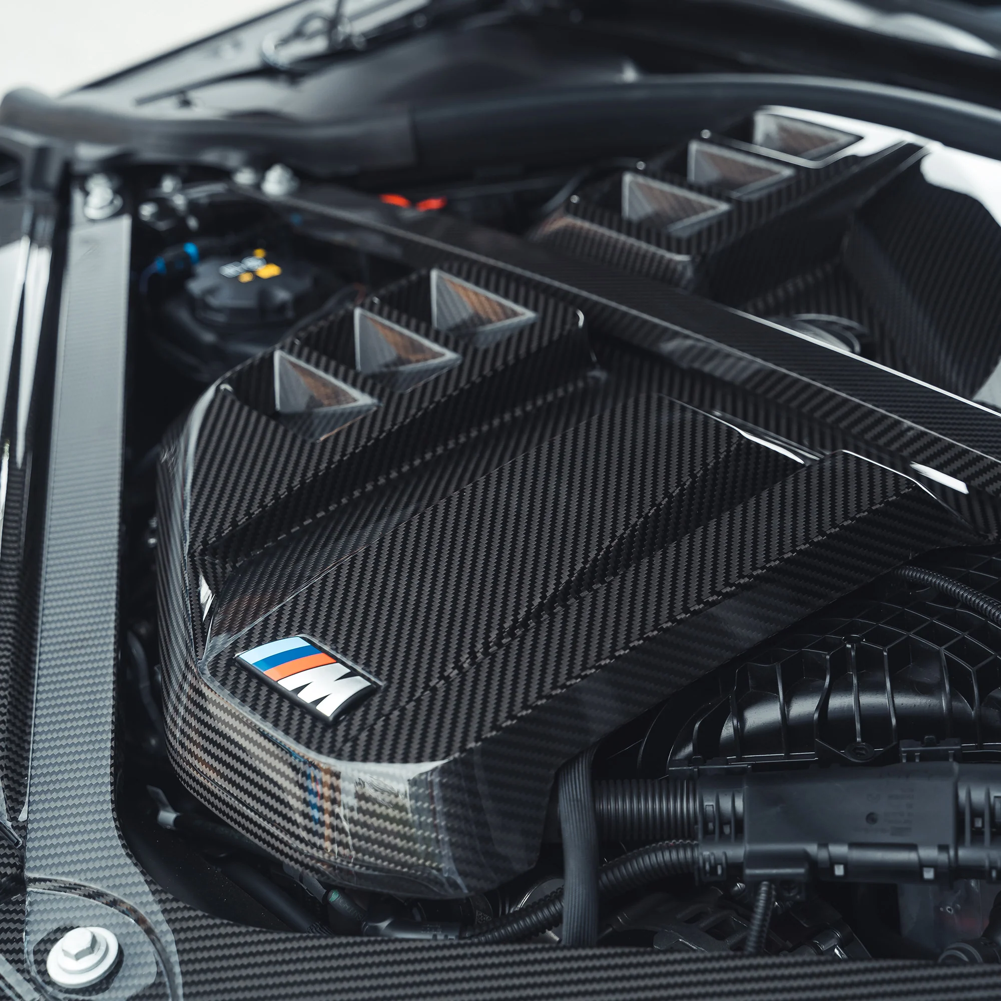 BMW M2 M3 & M4 G87/G80/G81/G82/G83 CARBON FIBRE ENGINE DRESS UP KIT - V2 - Image 6