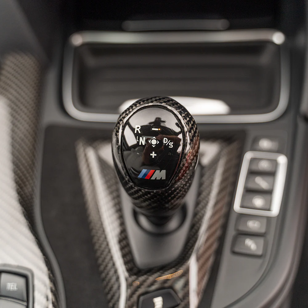 BMW M3/M4 F80/F82/F83/F87 ALCANTARA & CARBON SHIFTER SURROUND (LHD) - Image 2