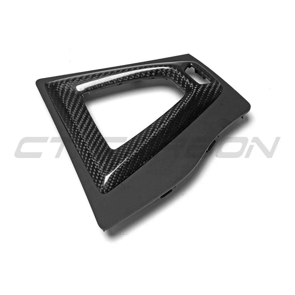 BMW M3/M4 F80/F82/F83/F87 ALCANTARA & CARBON SHIFTER SURROUND (RHD) - Image 7