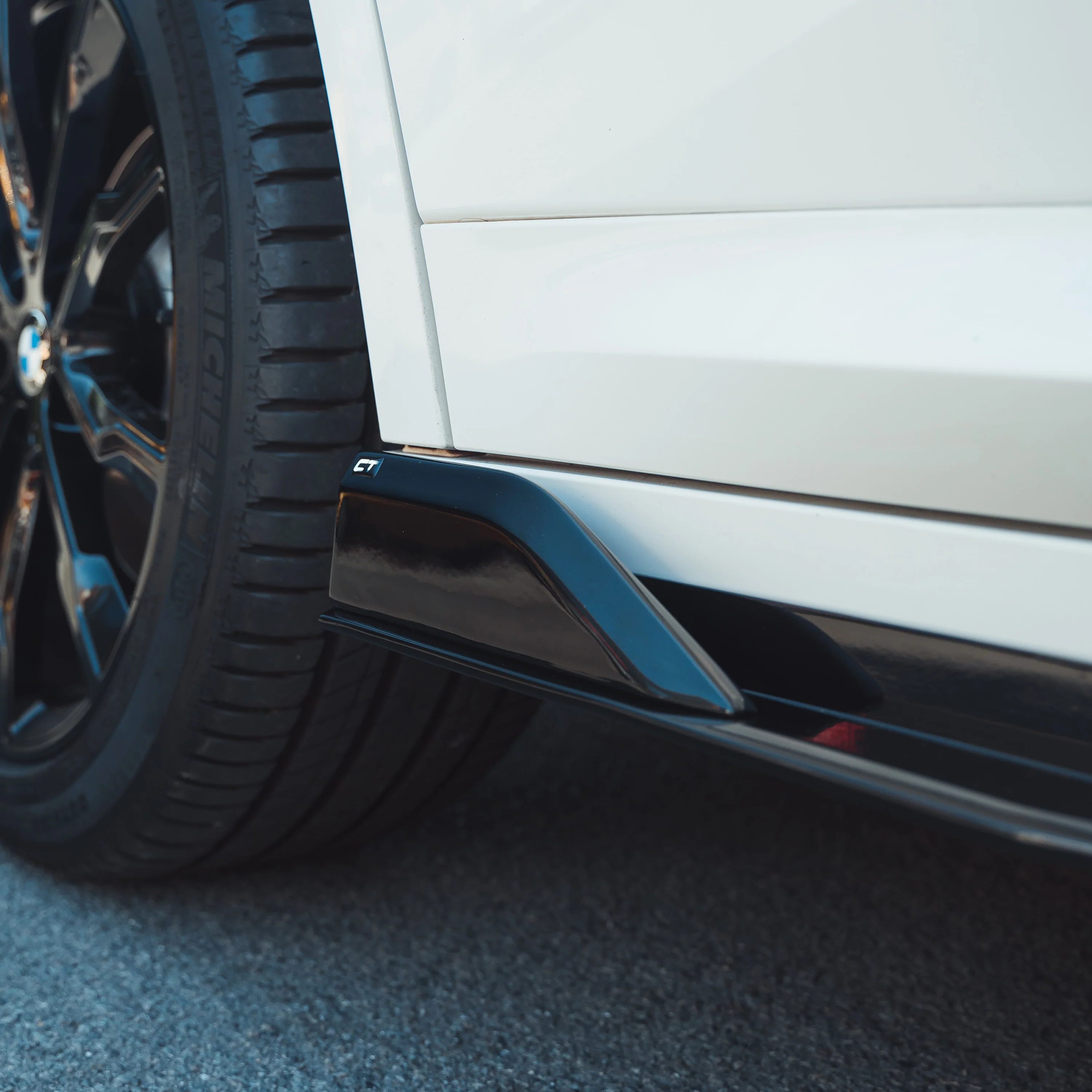 BMW X3 G01 2017-2020 FULL GLOSS BLACK KIT WITH TIPS - Image 8
