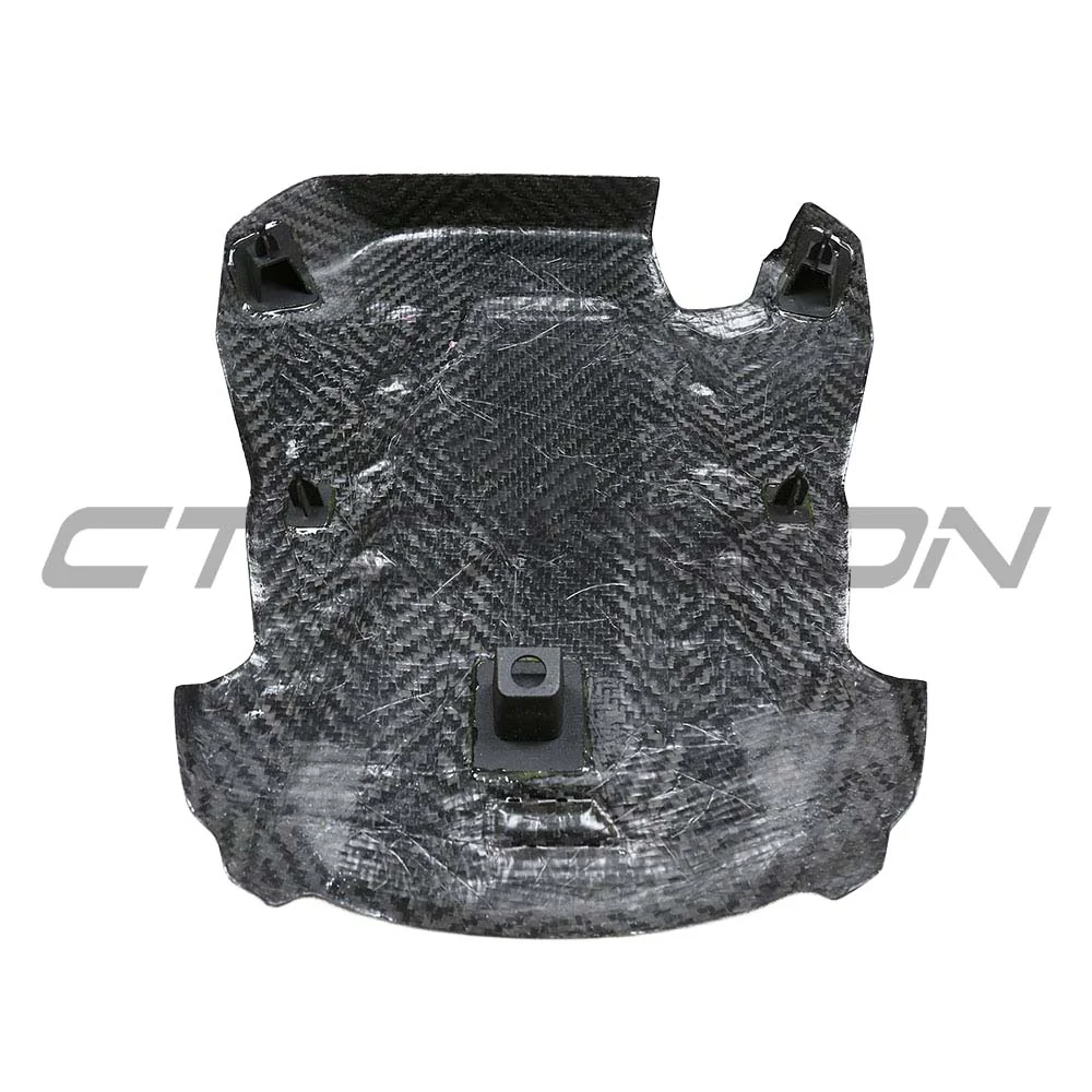 F95 X5M/F96 X6M DRY CARBON FIBRE ENGINE COVER - Image 4