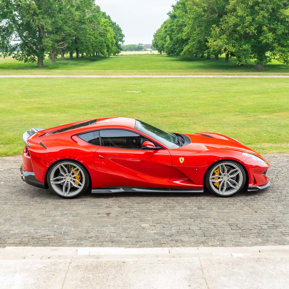 FERRARI 812 SUPERFAST CARBON FIBRE KIT V2 - CT DESIGN - Image 12