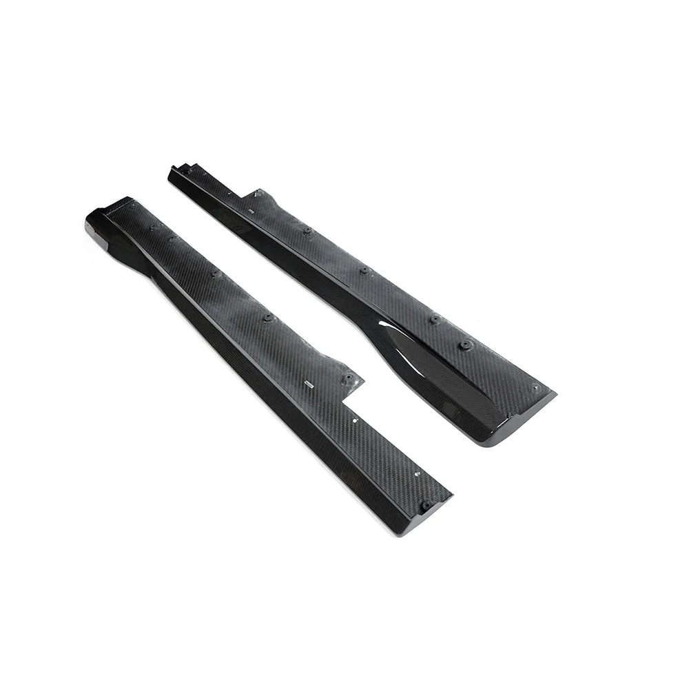 FERRARI 812 SUPERFAST & GTS CARBON FIBRE SIDE SKIRT EXTENSION - CT DESIGN