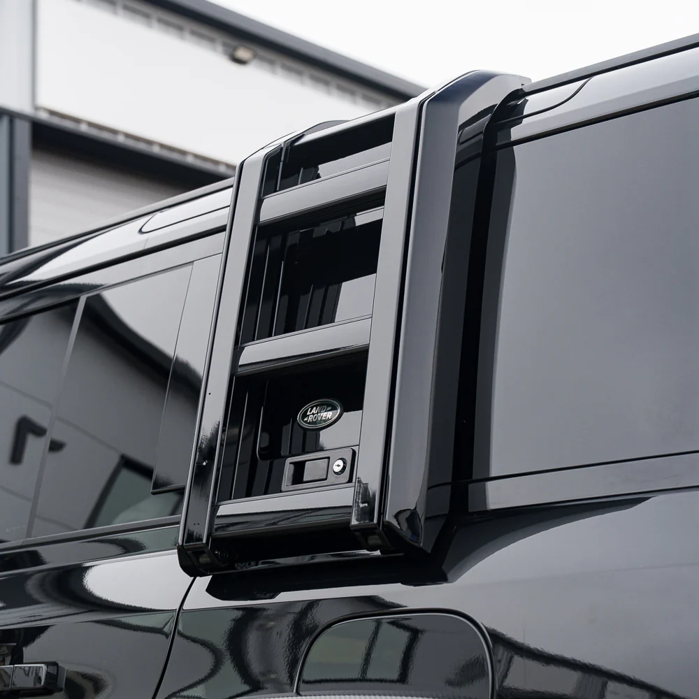 LAND ROVER DEFENDER L663 110 & 90 GLOSS BLACK LADDER - Image 2