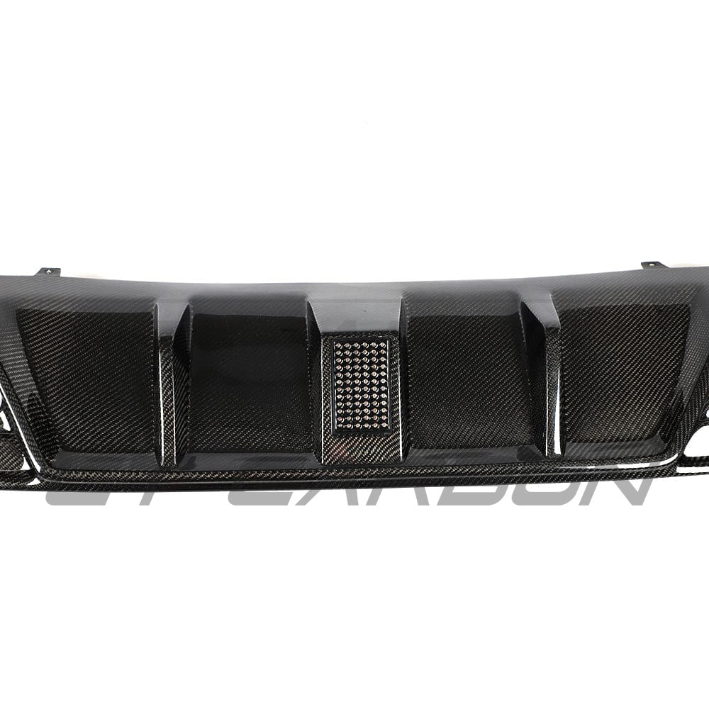 MERCEDES C63 W205 2014-2015 SALOON FULL CARBON FIBRE KIT - V3 - Image 11