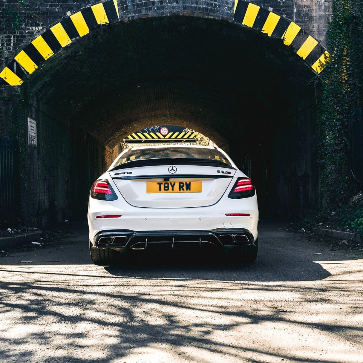 MERCEDES E63 W213 2018-2020 PRE-FACELIFT CARBON FIBRE SPOILER - CT DESIGN - Image 2