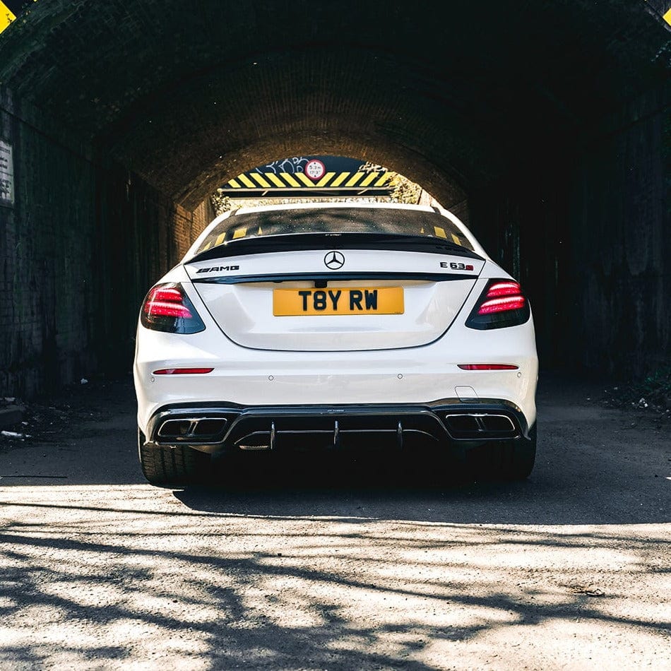 MERCEDES E63 W213 2018-2020 PRE-FACELIFT FULL CARBON FIBRE KIT - Image 6