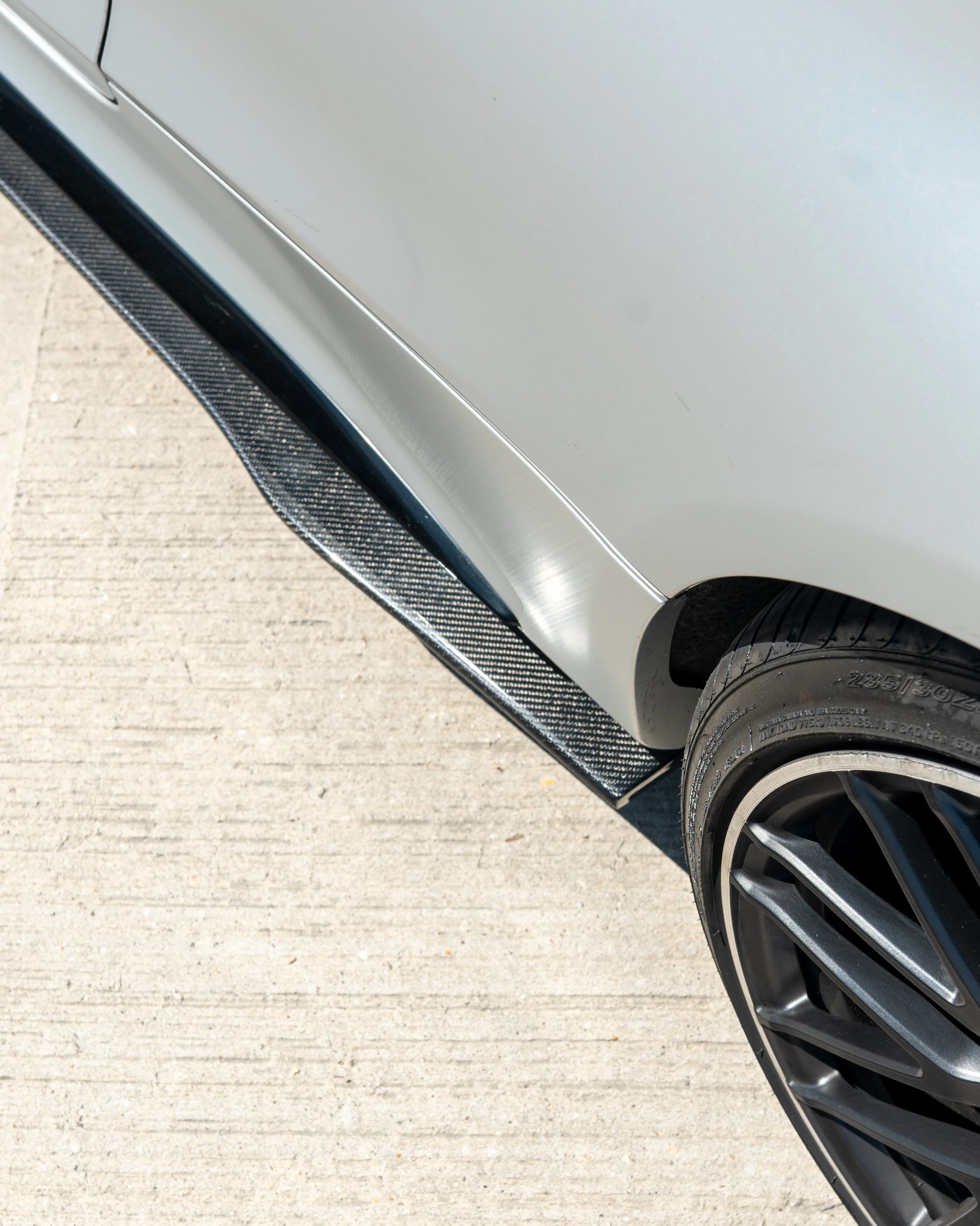 MERCEDES W205 C63 & C63S COUPE 2DR & SALOON 4DR CARBON SIDE SKIRTS - V1 - Image 3