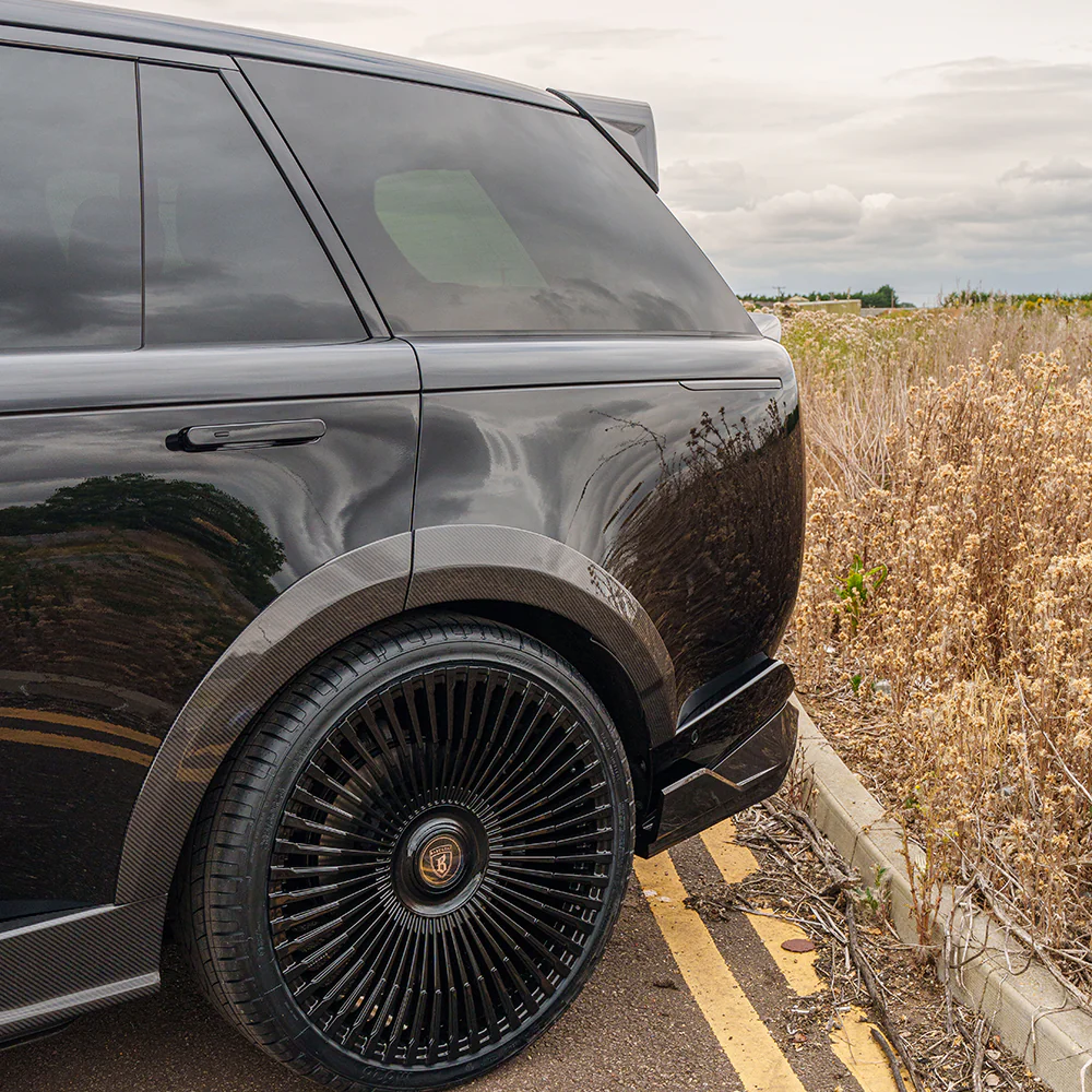 RANGE ROVER L460 2022+ CARBON FIBRE ROOF SPOILER - CT DESIGN - Image 3